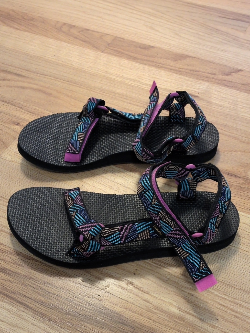 Teva Original Universal Sandals - Picture 4 of 9